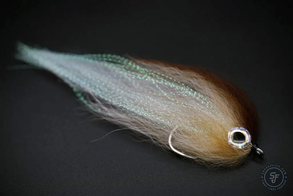 Pearl Brush Fly for Seychelles giant trevally