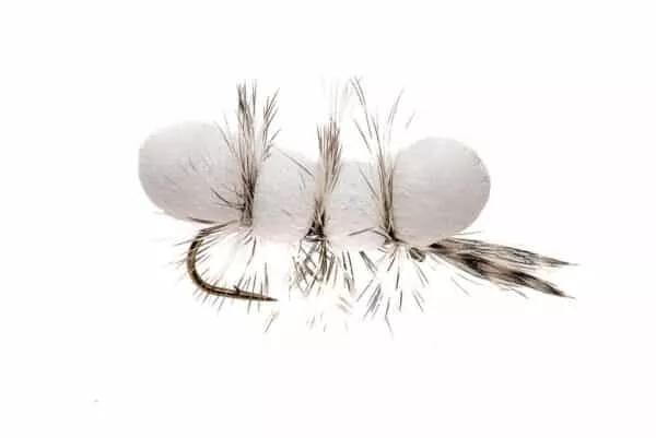 White PupuTupuna Dry fly