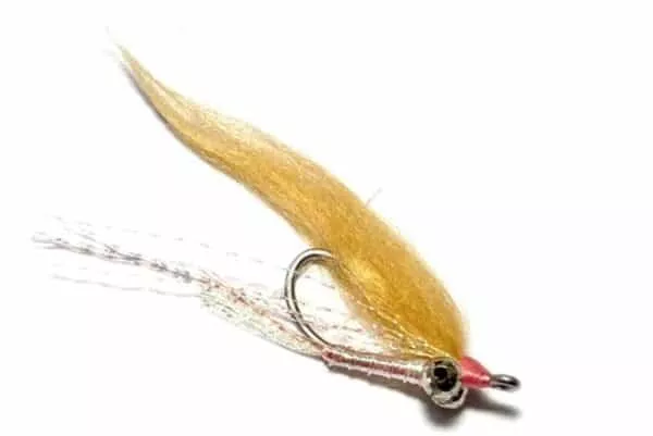 Gotcha saltwater fly in brown color